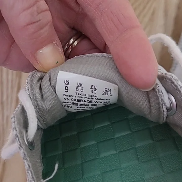 Vans shoes - Picture 6 of 7